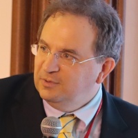 Dr. Tom Brenna